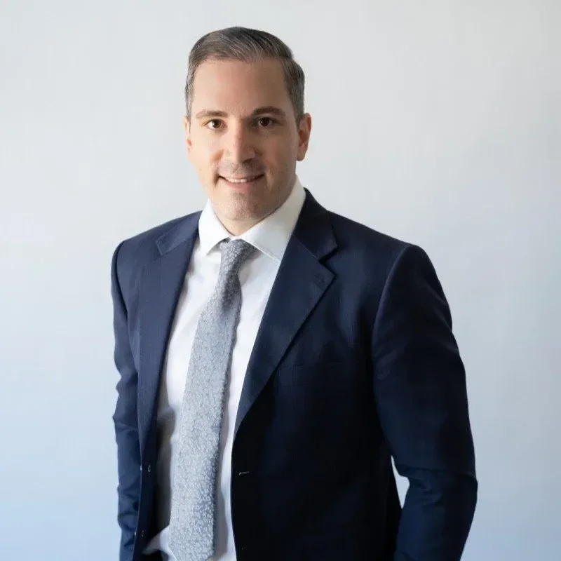 Luciano Aquino
